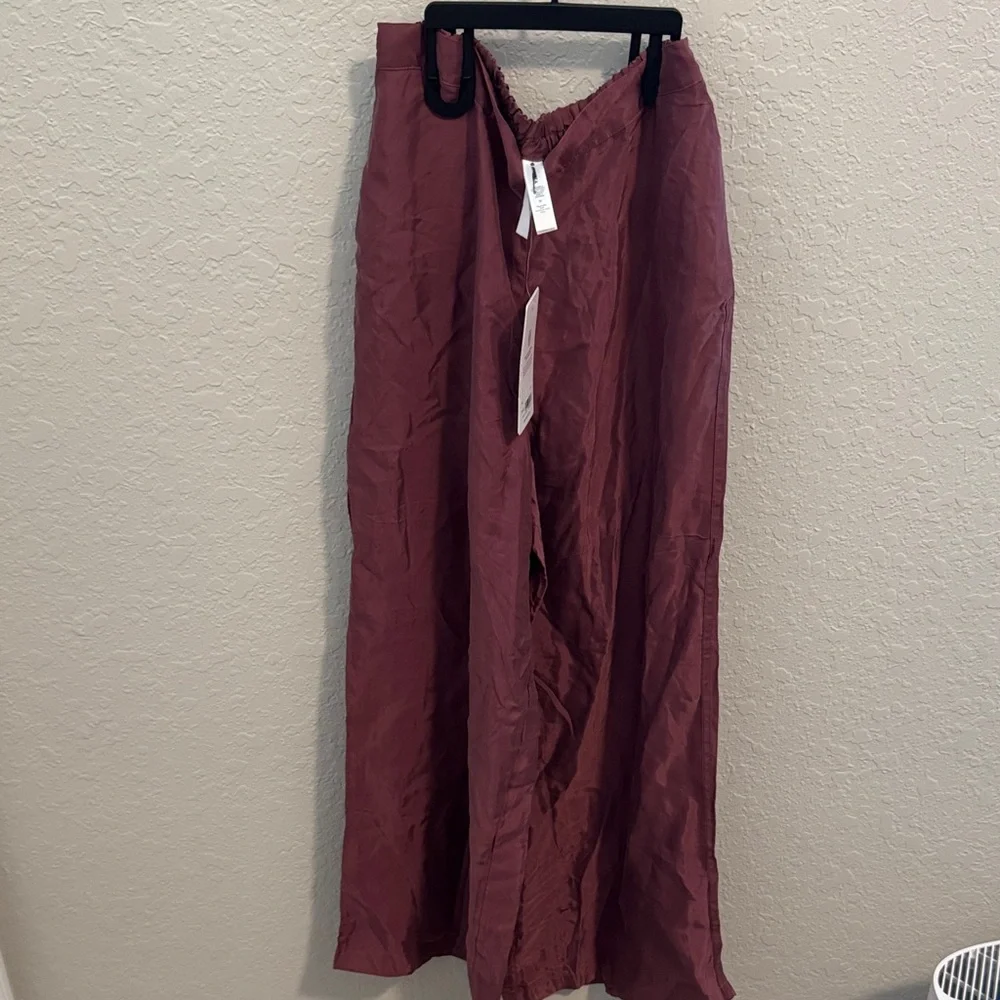 Athleta Calm Cool Pant - Picture 2 of 6